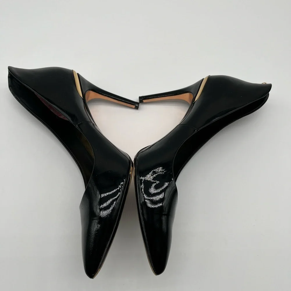 Ted Baker London Black Patent Leather Gold Bow Heels Women Size 41/10.5 BLEMISH